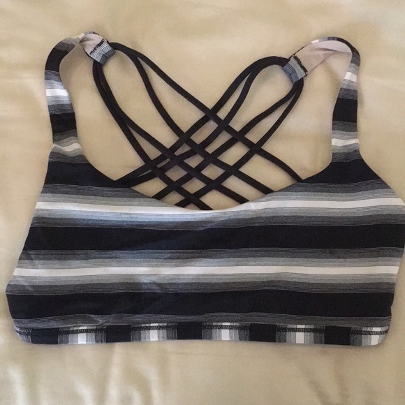 lululemon athletica Other - Lululemon sports bra size 6
